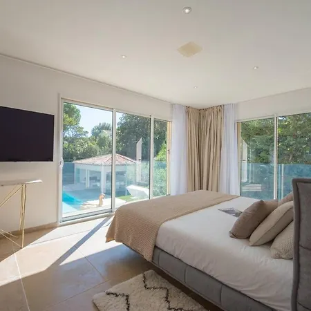 Вилла In Great Location - Saint-tropez !