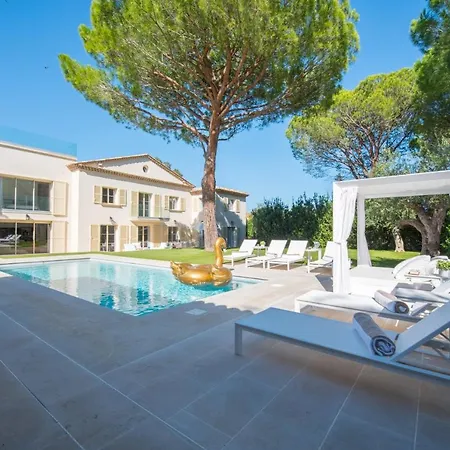 In Great Location - Saint-tropez ! Вилла